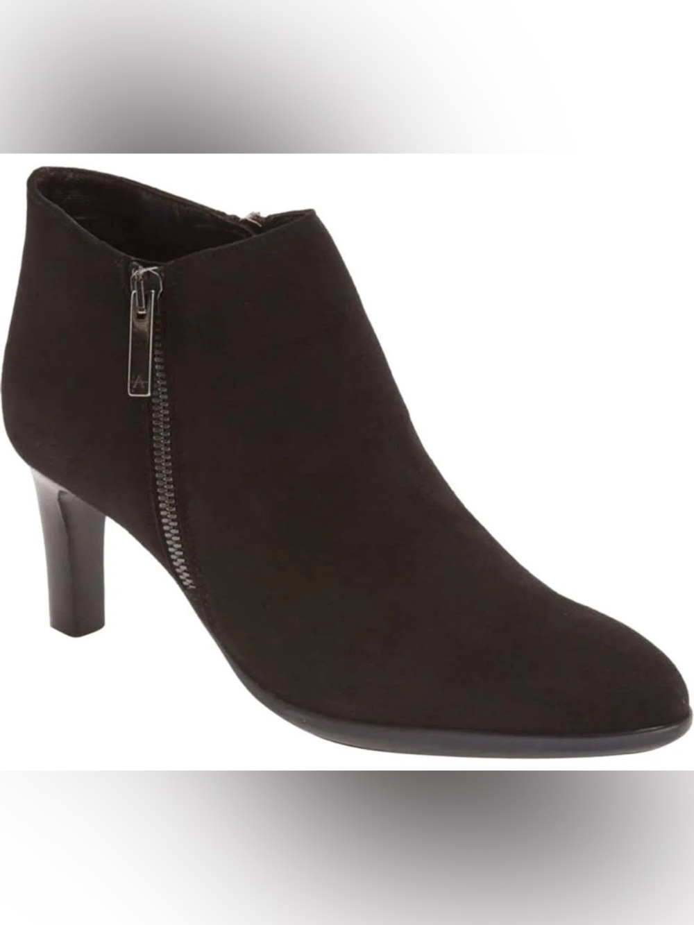 Women’s AQUATALIA Dina waterproof black suede heeled bootie- Size 6